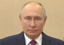Президент России Владимир Путин, выступая в среду на форуме "Российская энергетическая неделя", заявил, что никакие цивилизованные способы обеспечения безопасности России в ситуации с Украиной оказались невозможны