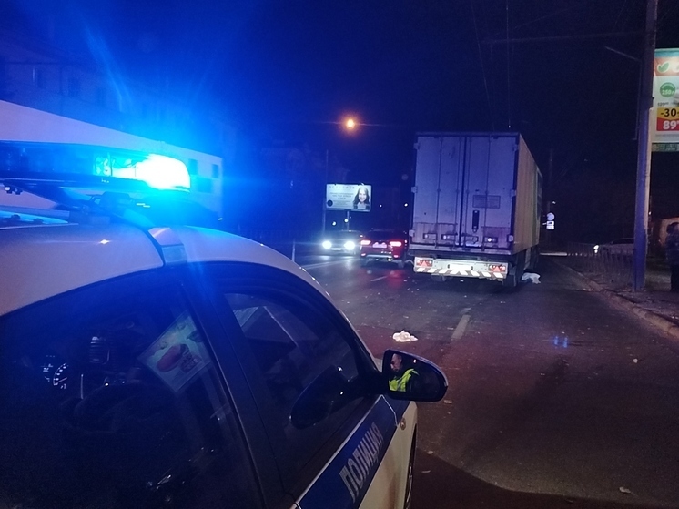 В ГИБДД рассказали подробности смертельного ДТП с фурой