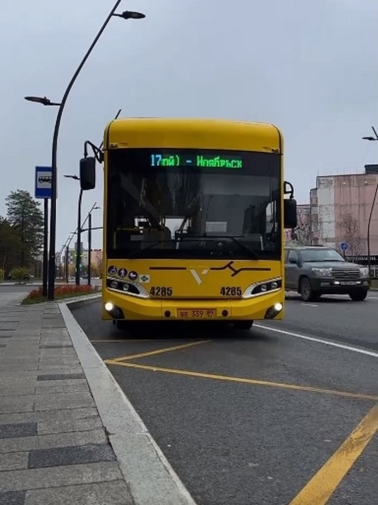 В Ноябрьск пригнали 6 новых газомоторных автобусов