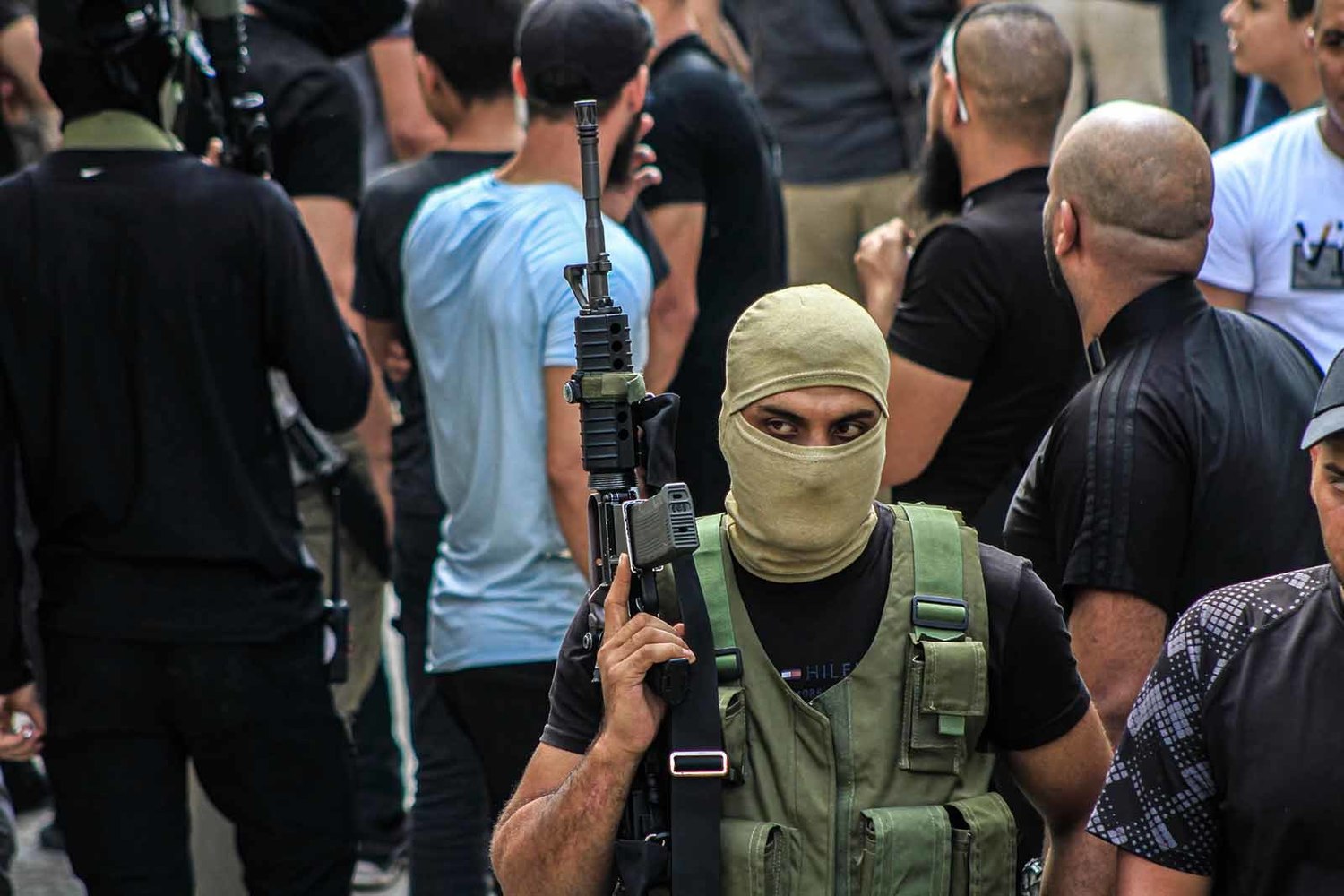Лица палестинских боевиков вселяют ужас: кадры активной фазы конфликта Израиля и ХАМАС
