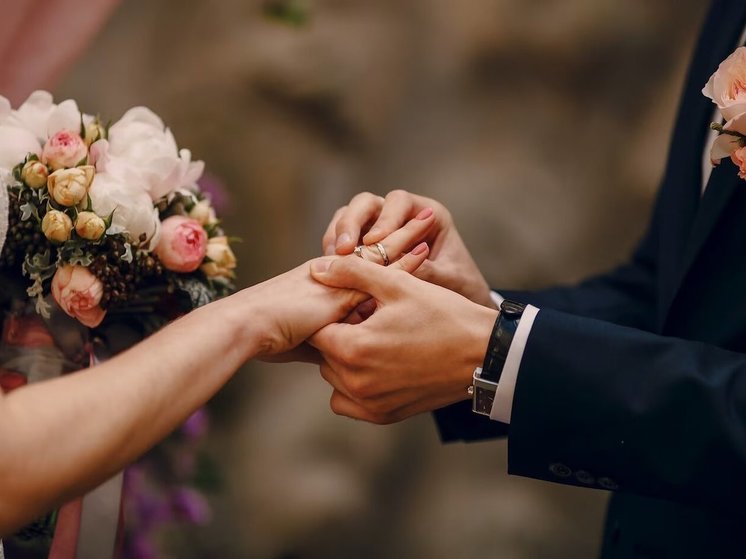  В сентябре в Томской области поженились почти 750 пар