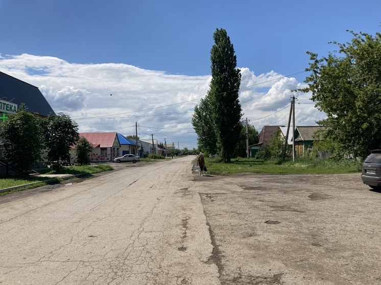 Из Саратова в Узбекистан выдворят предполагаемого преступника