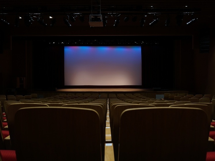 Четыре современных кинотеатра планируют открыть в городах ДНР