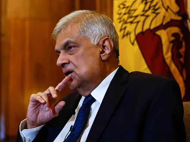 Китай держит Шри-Ланку в долговых тисках, откладывая помощь МВФ