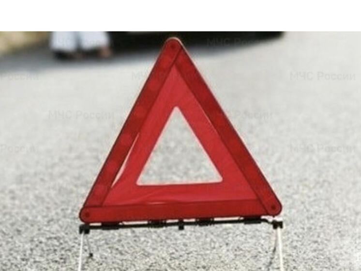 В Смоленске столкнулись два автомобиля