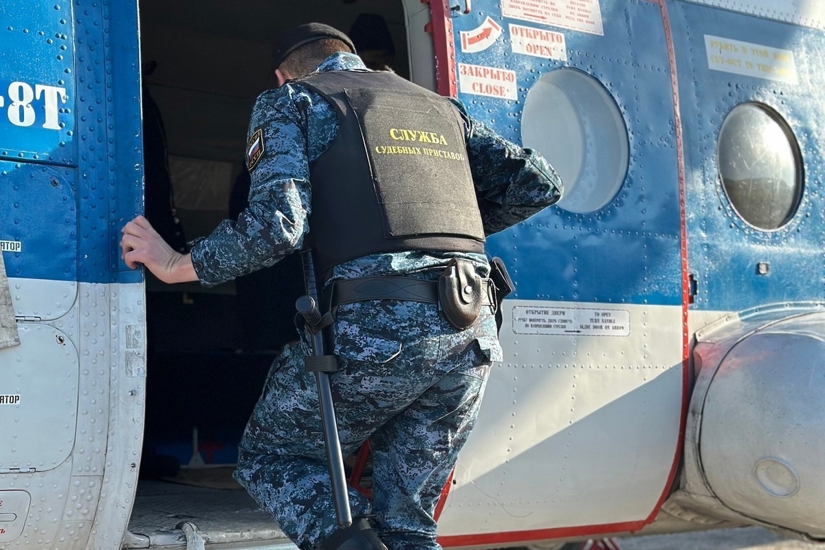 Судебные приставы в соседнем с Томском Кузбассе прилетели к должнику на  вертолёте - МК Томск