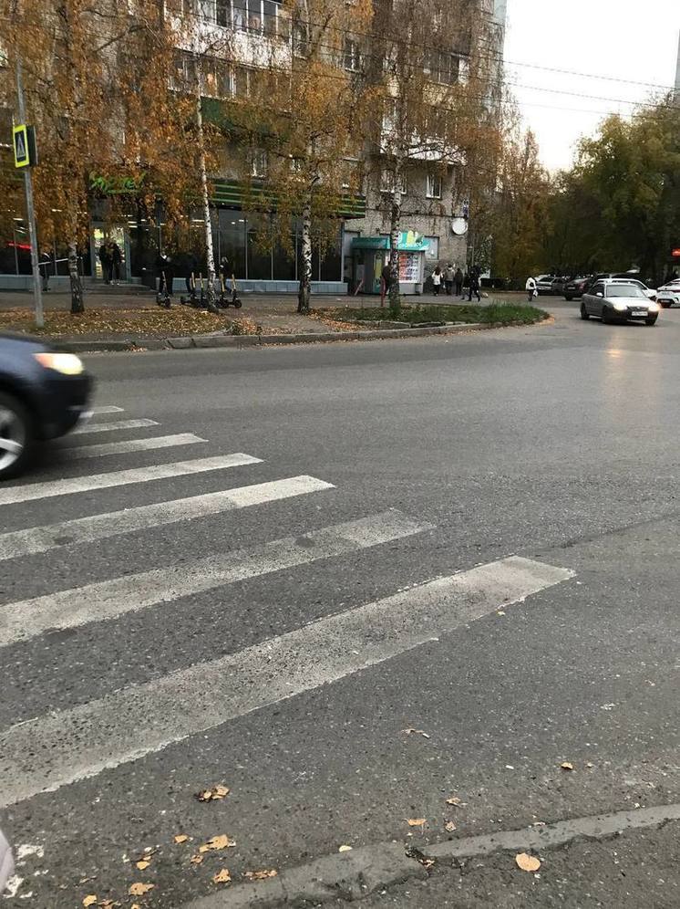 Новокузнечанка пожаловалась на опасный пешеходный переход
