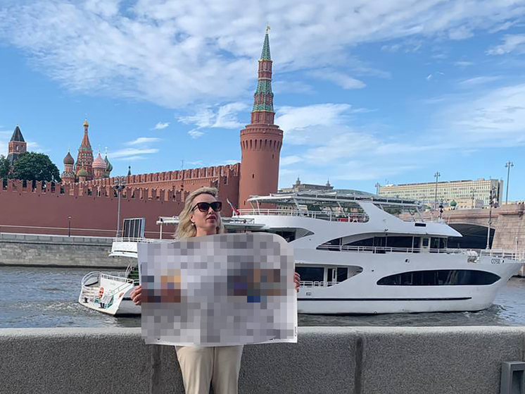 Марина Овсянникова из больницы прокомментировала свое "отравление русскими"