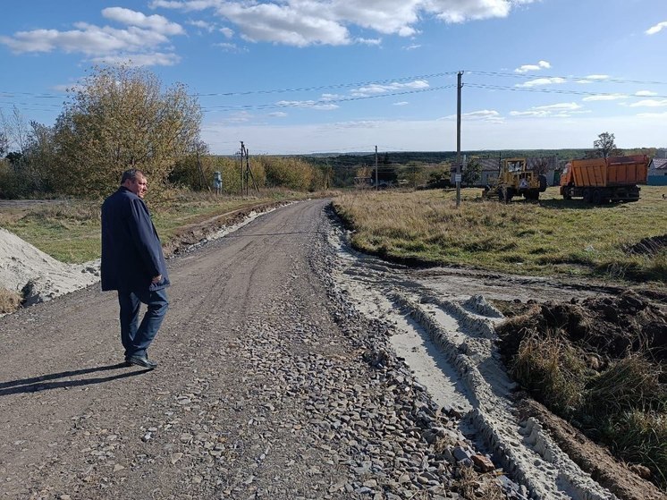 Глава Курского района проверил новую дорогу и «не испытал чувство оптимизма»
