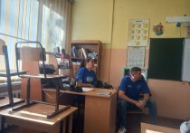 Активисты поисково-спасательного отряда «Лига Спас» провели урок безопасного поведения в начальной образовательной школе «Первые шаги» в Хабаровске