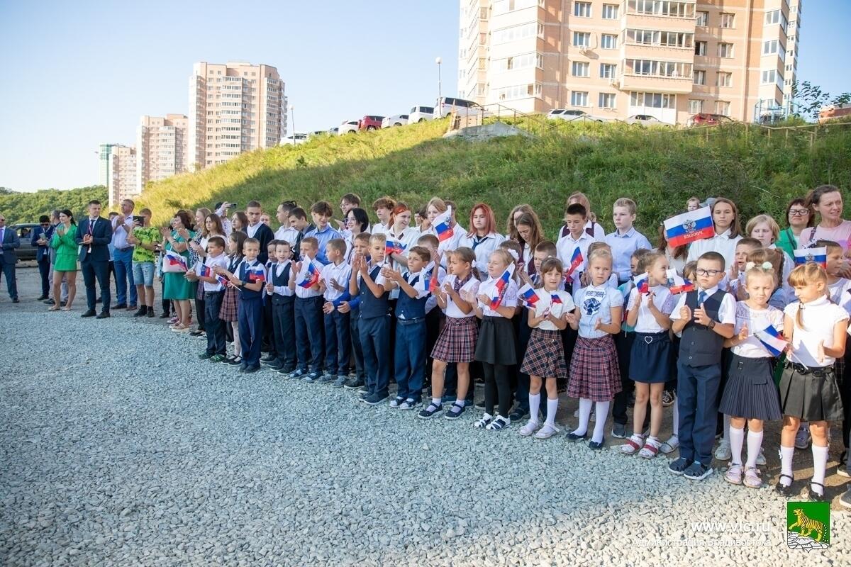 Владивосток снеговая падь школа. Снеговая Падь Владивосток. Снеговая Падь Владивосток школа. Микрорайон снеговая Падь, Владивосток. Снеговая Падь Владивосток 2024.