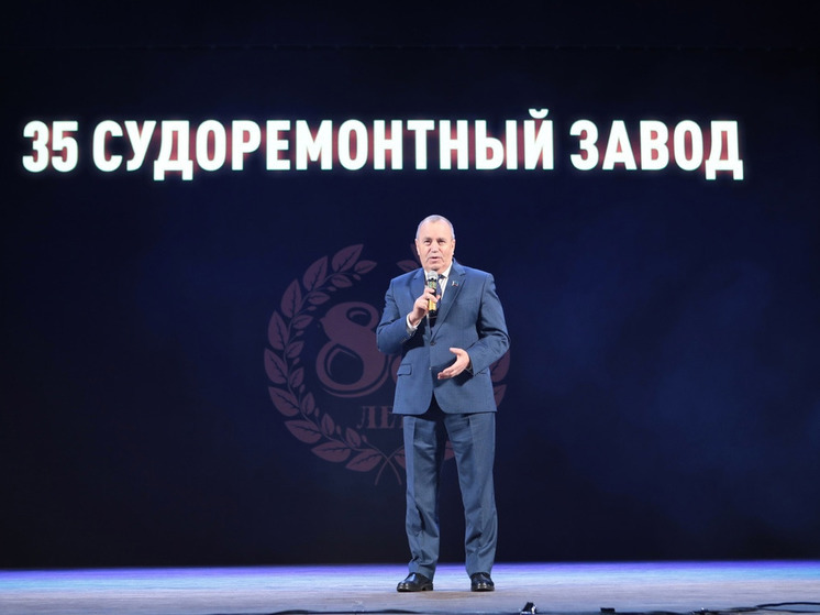 Сергей Дубовой поздравил 35СРЗ с юбилеем