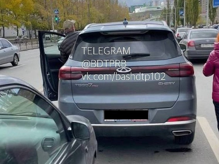 Жительница Уфы ищет свидетелей избиения ее мужа водителем иномарки