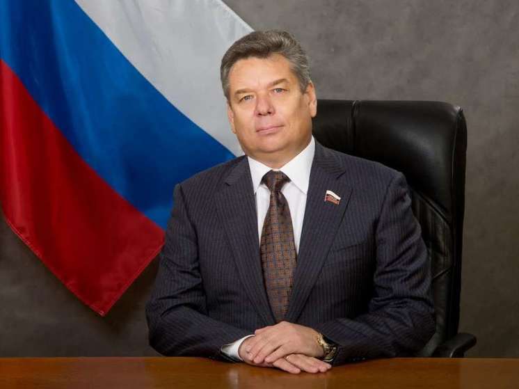 Николай Воробьев поздравил туляков с Днем дорожного хозяйства