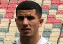 По информации от RMC Sport, Юсефа Аталя, алжирского футболиста, выступающего за французскую "Ниццу", могут выгнать из клуба из-за опубликованного им видео в поддержку Палестины