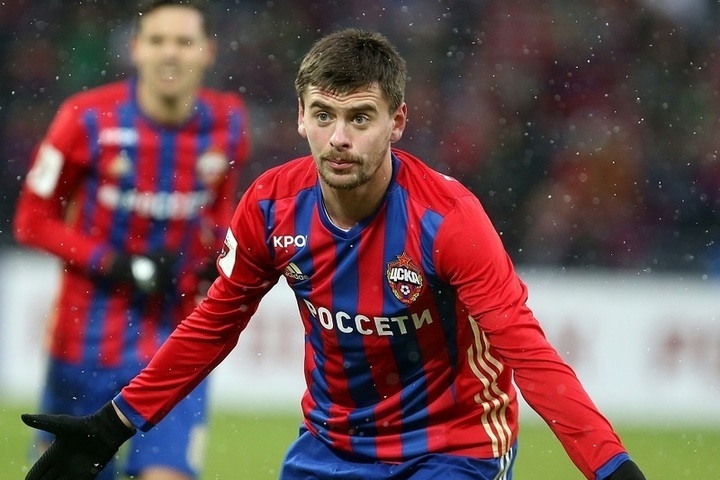 Щенников приостановил карьеру футболиста из-за бизнеса