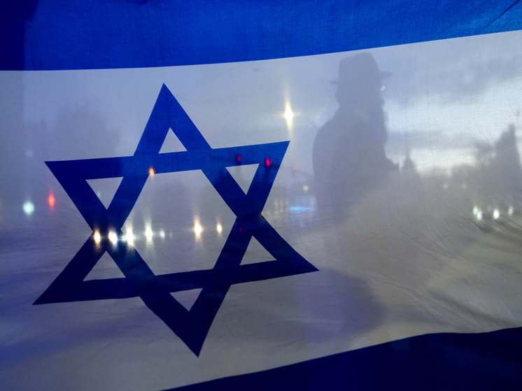 В немецком Виттене дважды сорвали израильский флаг