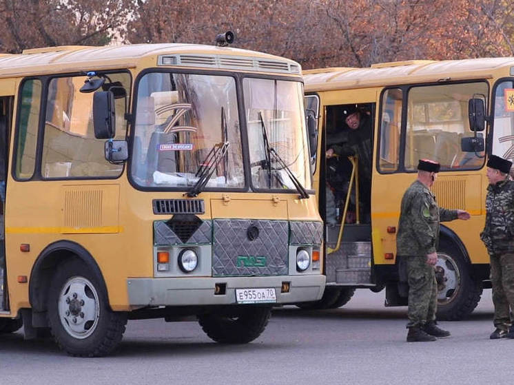 Два автобуса и гуманитарный груз отправлены из Томской области на Донбасс