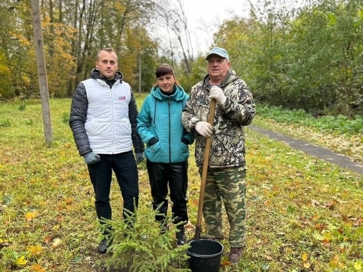 В рамках акции «Сохраним лес» в Шаблыкинском районе Орла посажено 50 деревьев