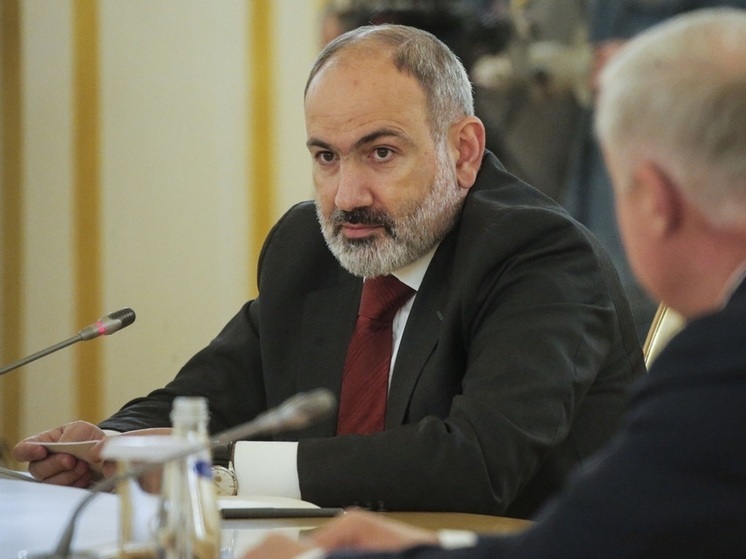 Пашинян допустил подписание мирного соглашения с Азербайджаном до конца года