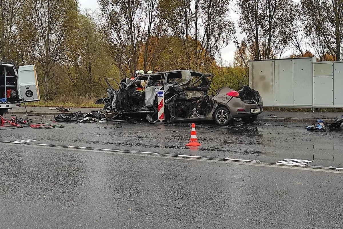 Причиной смертельного ДТП в Соловьином проезде назван сердечный приступ у  водителя - МК