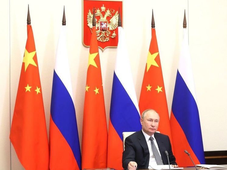 https://static.mk.ru/upload/entities/2023/10/17/15/articles/detailPicture/30/a4/ae/ef/b45c6f2a21b823840b7078b018c79537.jpg