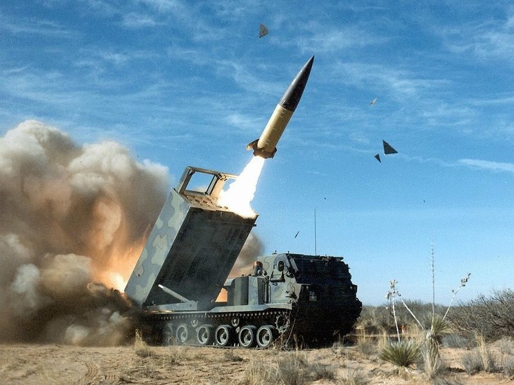 WSJ сообщила о тайной передаче Украине ракет ATACMS