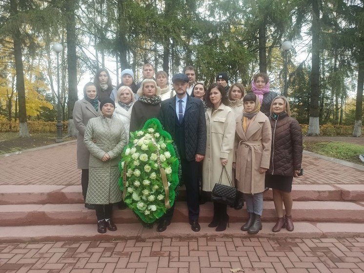 Куряне почтили память погибших жителей посёлка «Большой Дуб»