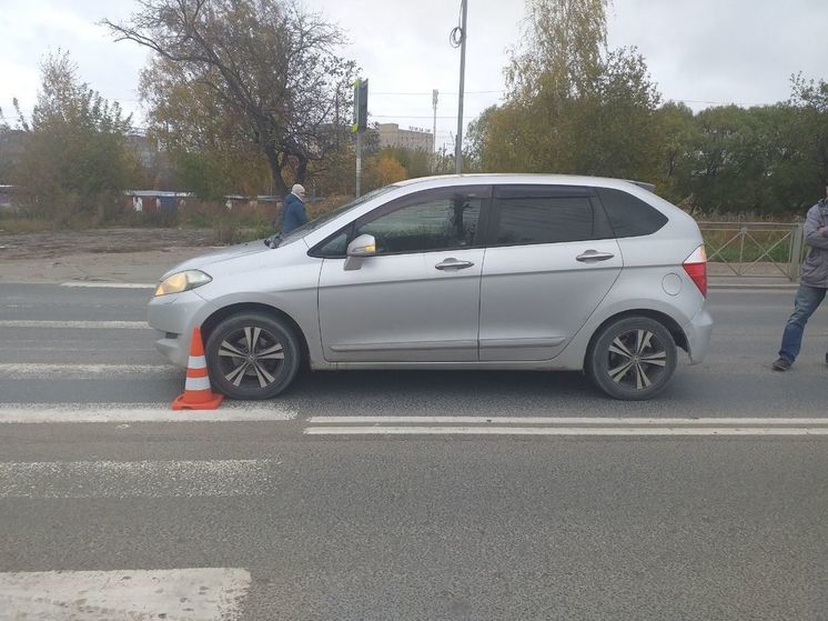 Пешехода сбили в Вологде на улице Мишкольцской