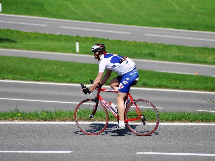 Российская велогонщица Любимова начала выступать за Францию