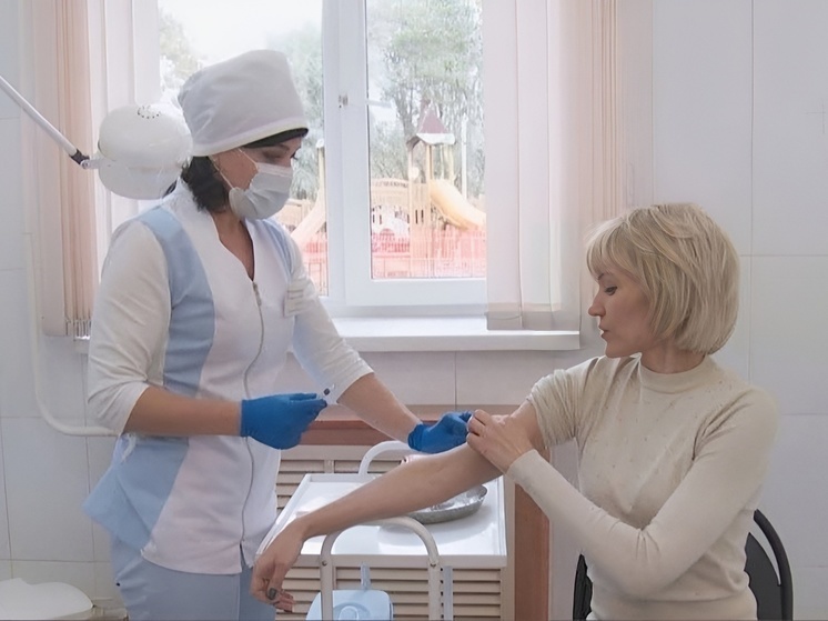 Более 30 тысяч жителей Серпухова уже сделали прививку от гриппа