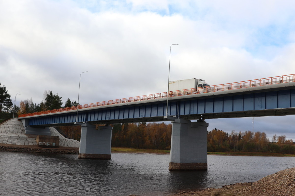 В Ярославской области завершили ремонт моста через реку Юхоть