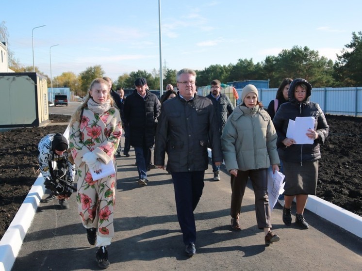 Мэр Воронежа Вадим Кстенин провел инспекцию в строящемся приюте для животных
