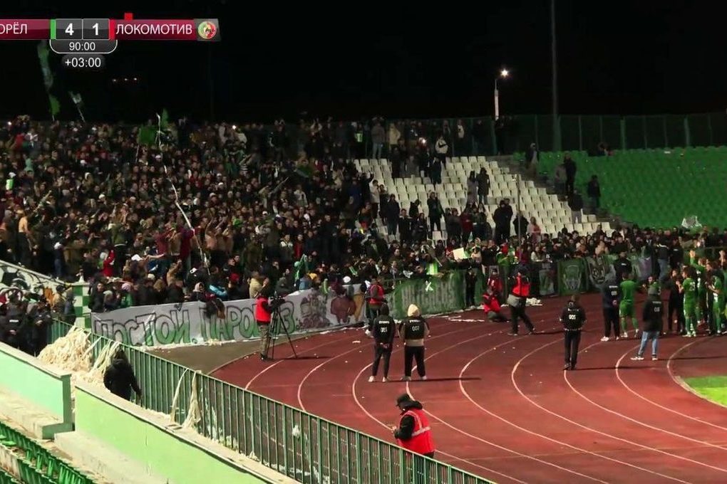 Фк орел трансляция сегодняшнего матча 26 мая 2024 года с коломной. Фк орел форма. Матч - фк - орел. Команда фк орёл. Липецк.