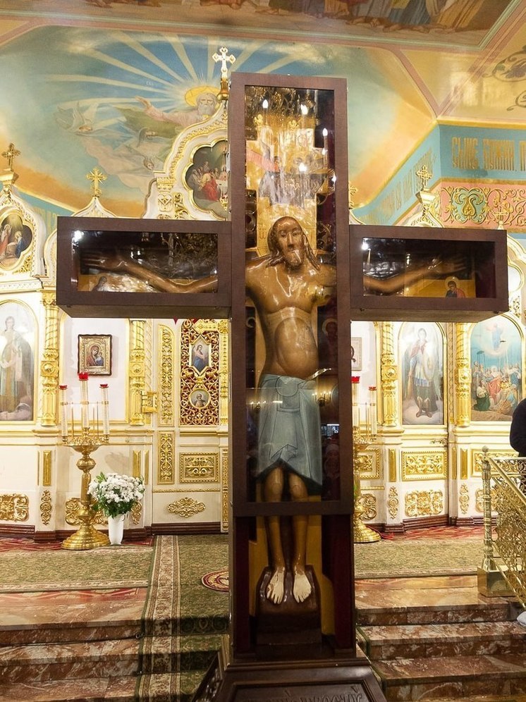 В Покровский кафедральный собор Красноярска привезут чудотворный Крест Господень