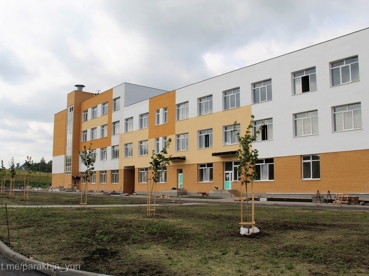 В Орле школа на улице Зеленина готова на 85,7%