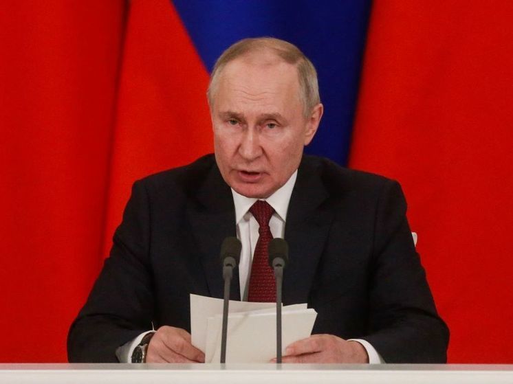 Путин поручил увеличить долю отчислений от лотерей на развитие спорта
