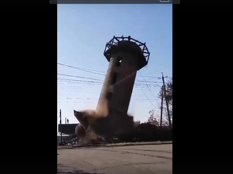 Падение водонапорной башни в Прокопьевске попало на видео