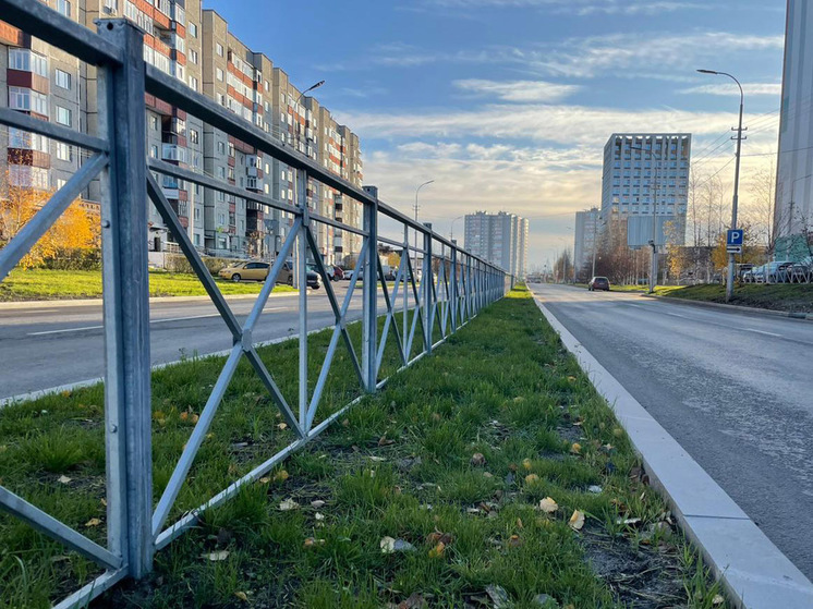 Осужденные изготовили уличные ограждения для благоустройства Сургута