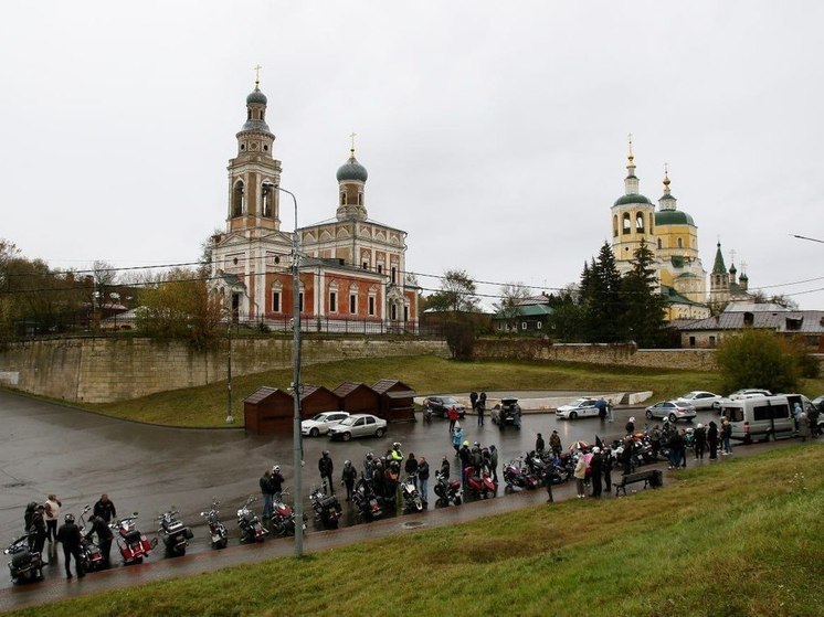 Более ста любителей скорости встретились на закрытии мотосезона