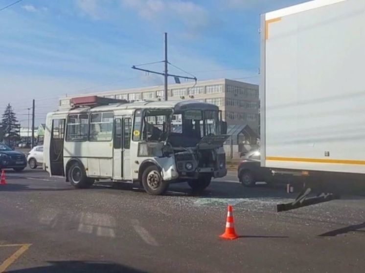 СК возбудил дело по факту ДТП с маршруткой и пятью пострадавшими в Курске