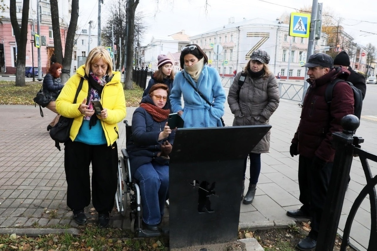 В Ярославле министр туризма готова сесть в инвалидную коляску