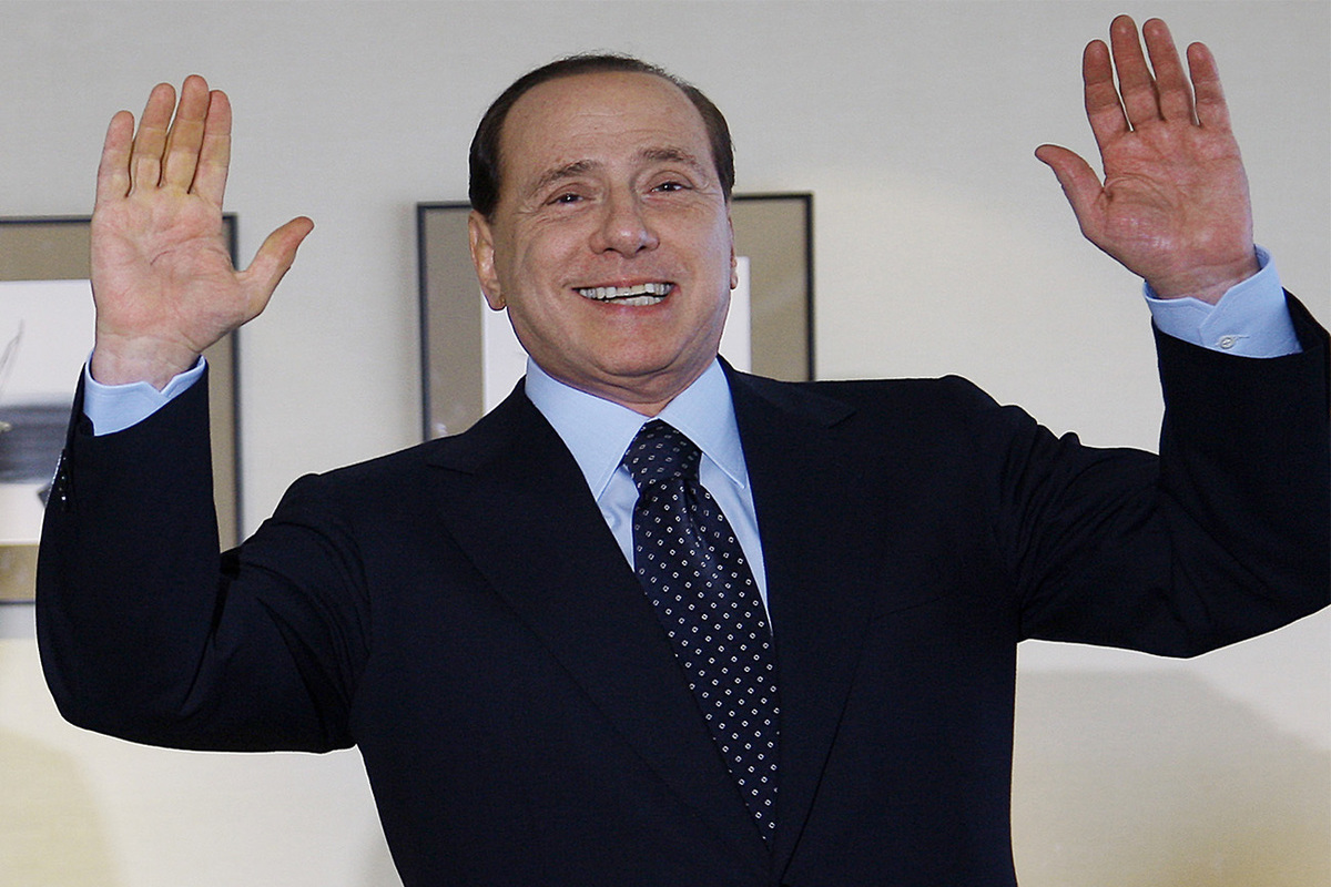 The family of the late Berlusconi began to get rid of paintings from his collection