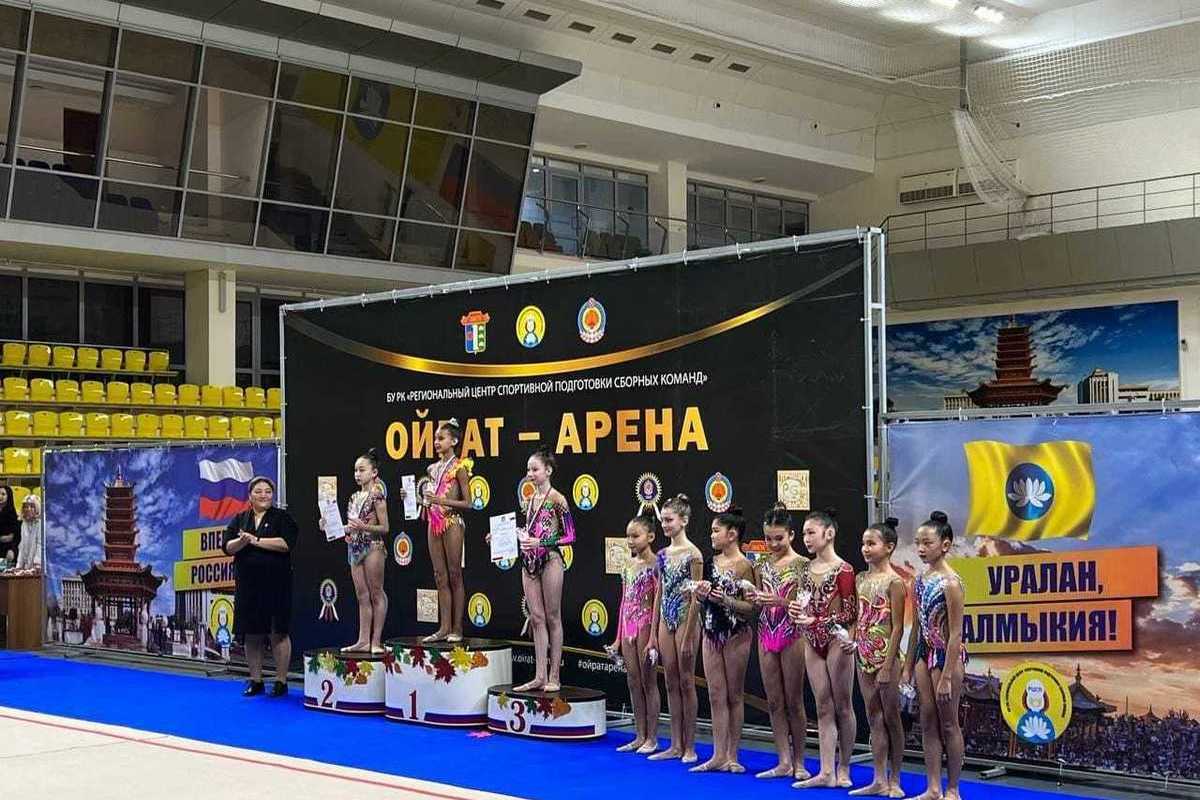 В столице Калмыкии определились победители по художественной гимнастике