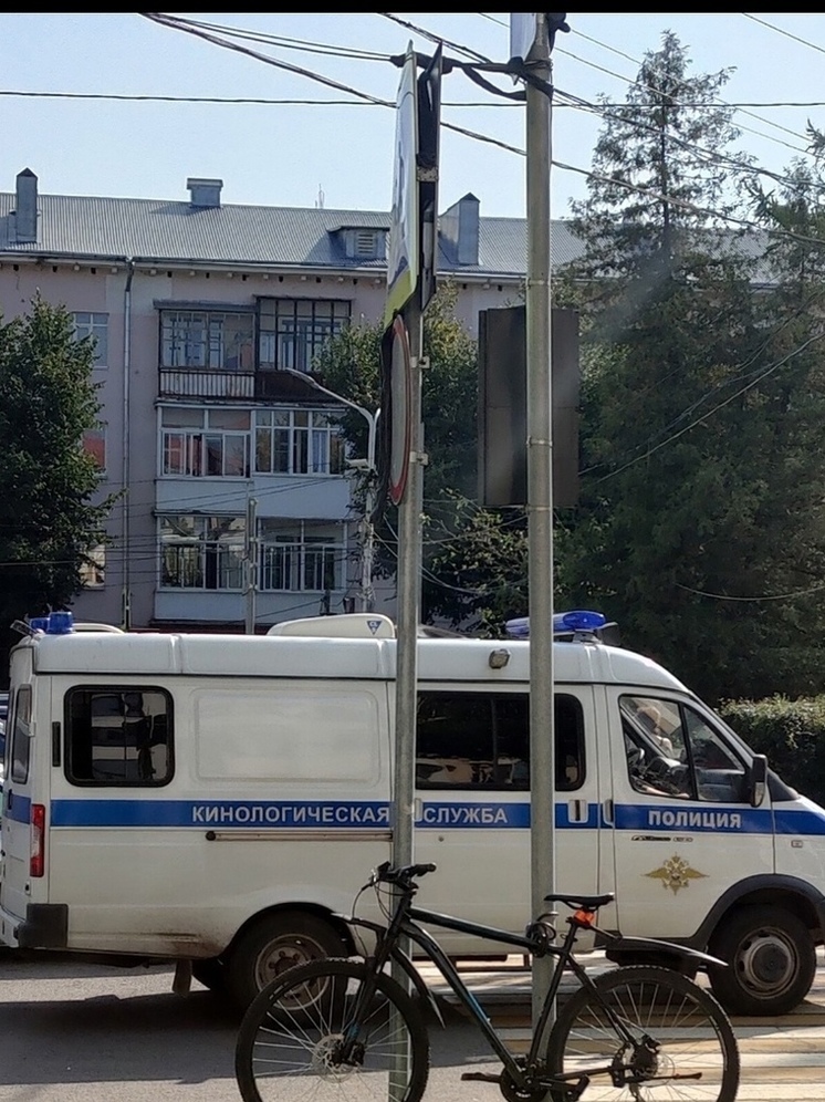 Стало известно, почему в Твери эвакуировали людей из здания детской поликлиники и колледжа
