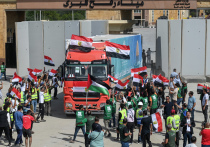 КПП «Рафах» открылось только на 20 минут, пропустив только 20 из сотен машин с гуманитарной помощью