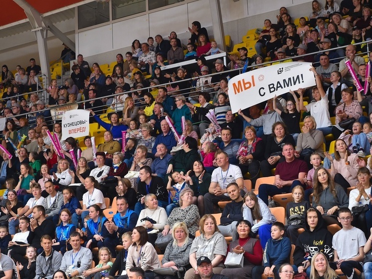 В Верхней Пышме прошел спортивно-развлекательный праздник «Семь-Я»