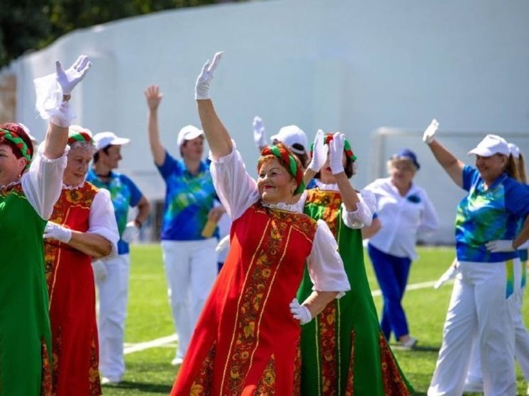 В Благовещенске после трехлетнего перерыва станцуют русские и китайские бабушки