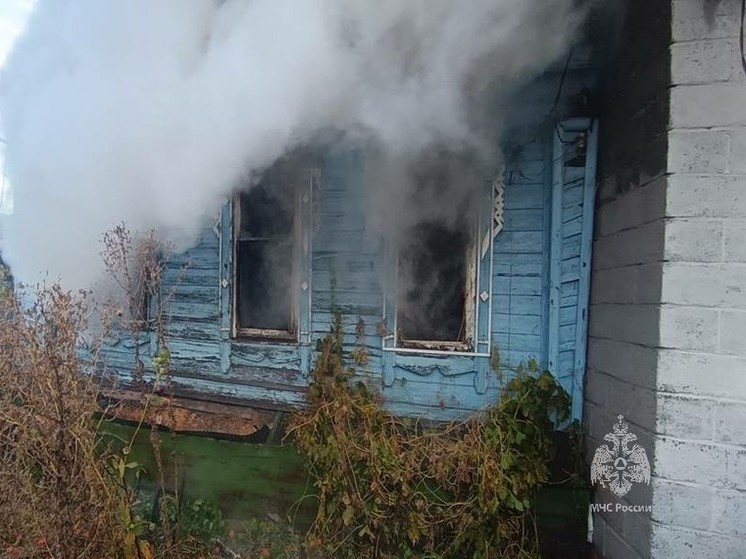 В Казани во время пожара погиб пожилой мужчина