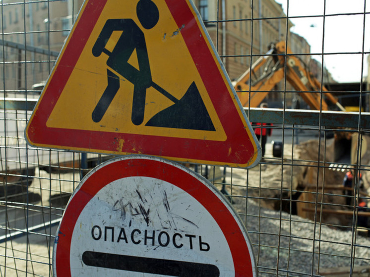 В Калининграде начали менять брусчатку на асфальт